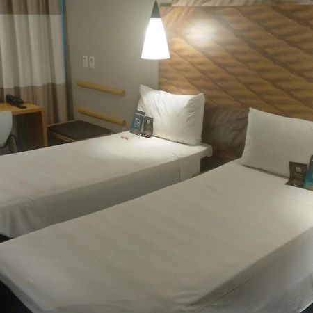 Ibis Navegantes Itajai Hotell Exteriör bild